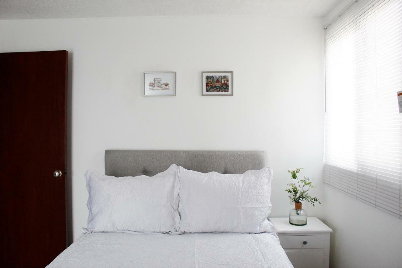 Suites Ciento 37 León Buitenkant foto